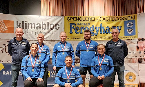 /site/assets/files/1771/20251011_news_finale-ll_mannschaft2.500x300.jpg